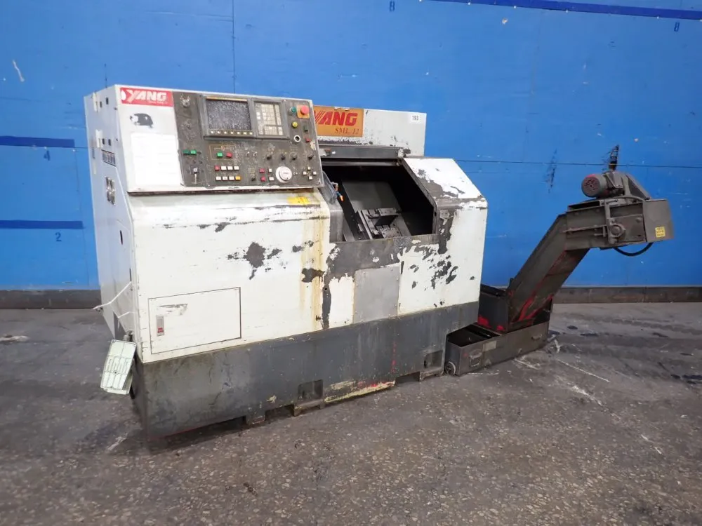 YANG IRON WORKS CO CNC LATHE  -  SML 12