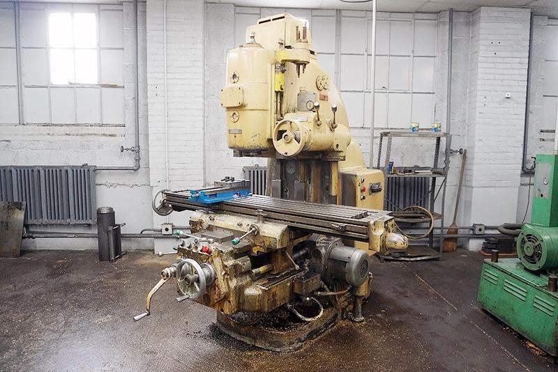 CINCINNATI MODEL #310-14VDT VERTICAL MILLING MACHINE: YOBRO #25927