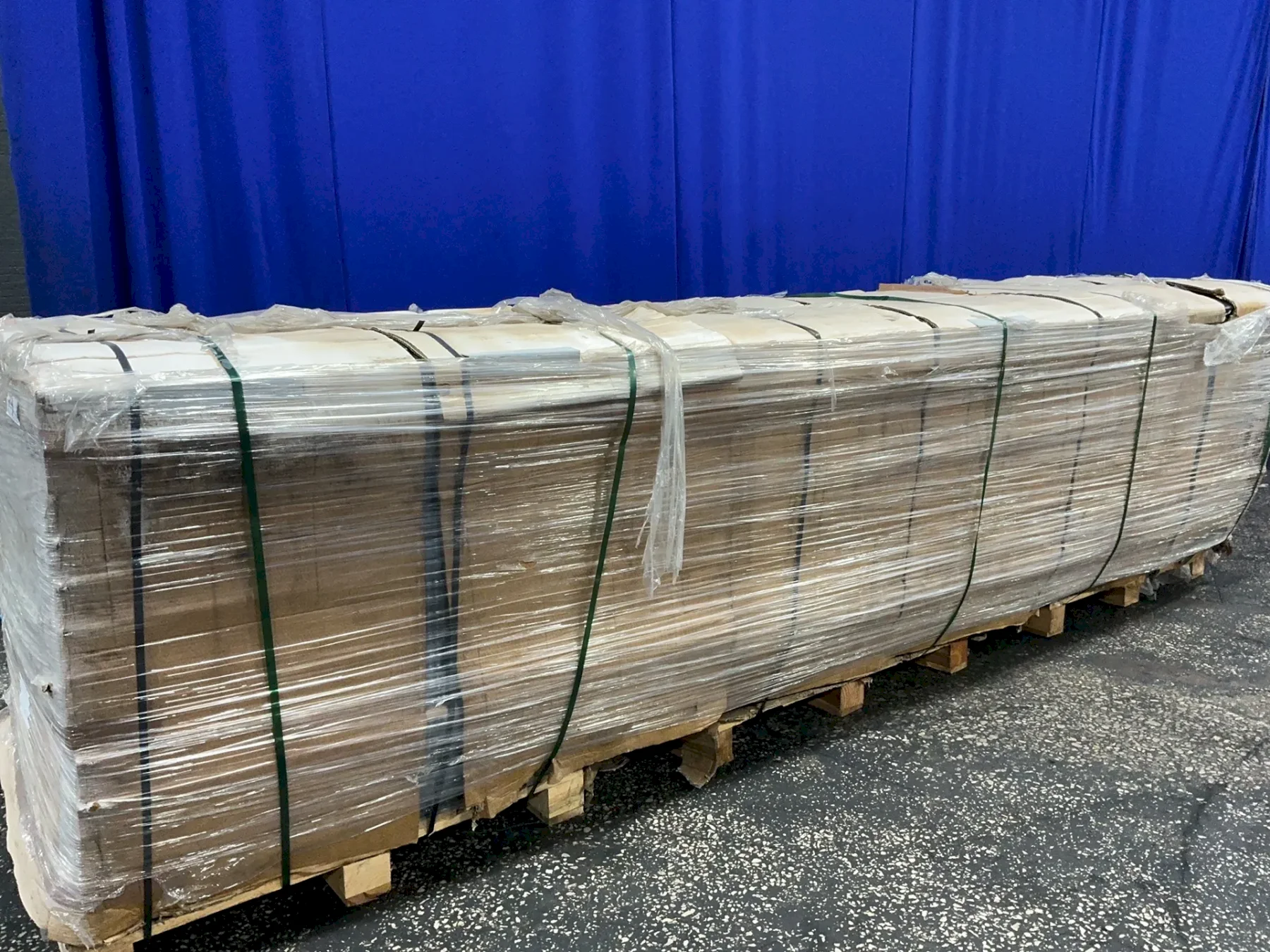 SIEMENS PLASTIC WIRE COVERS  -  GP374406