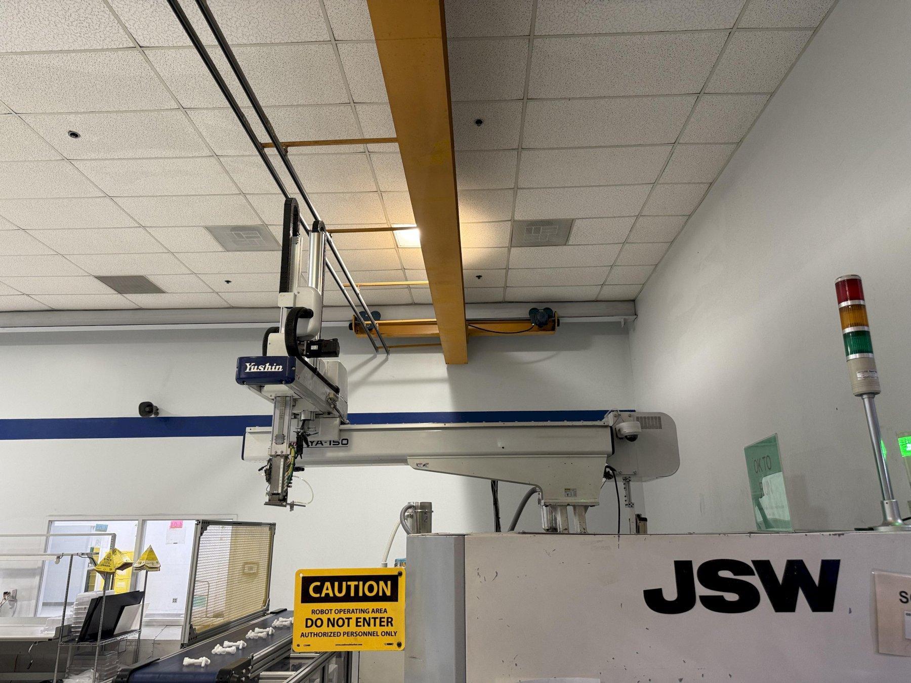 Yushin Used YA-150DL-9 Servo Robot, 100-225 ton, yr. 2010