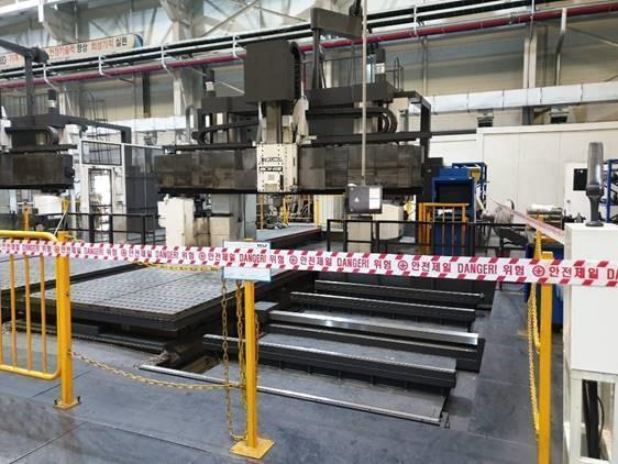 OKUMA MCR-B III 30/50 Machining Centers, Gantry (incld. Bridge & Double Column)