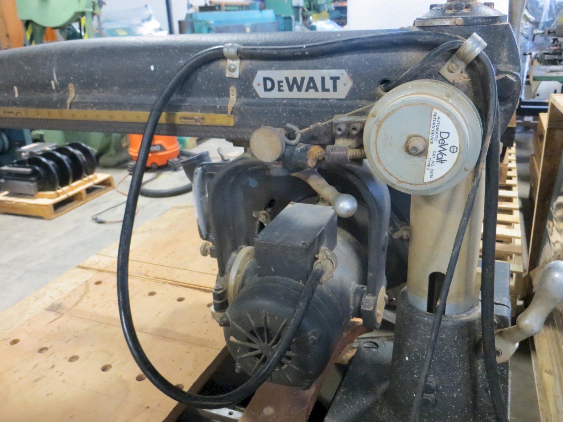 DEWALT HEAVY DUTY 14” RADIAL ARM SAW   MODEL: GAMN TYPE B