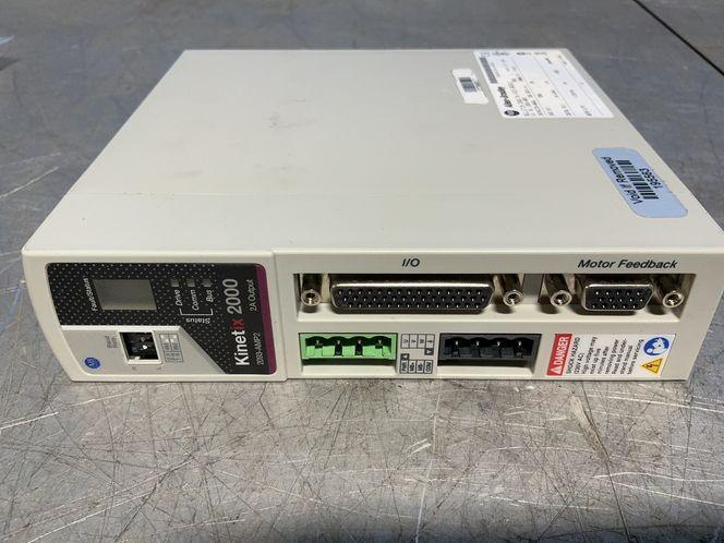 Allen-bradley 2 A Output Bulletin 2093 Kinetix 2000 2a Axis Module - 2093-amp2 / 2093-amp5
