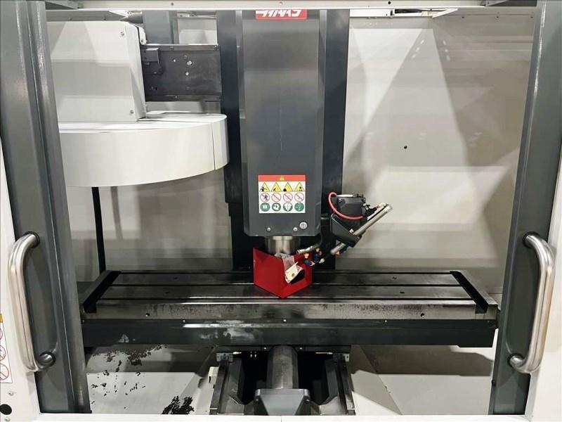 HAAS TM-2P CNC TOOLROOM MILL WITH TOOL CHANGER