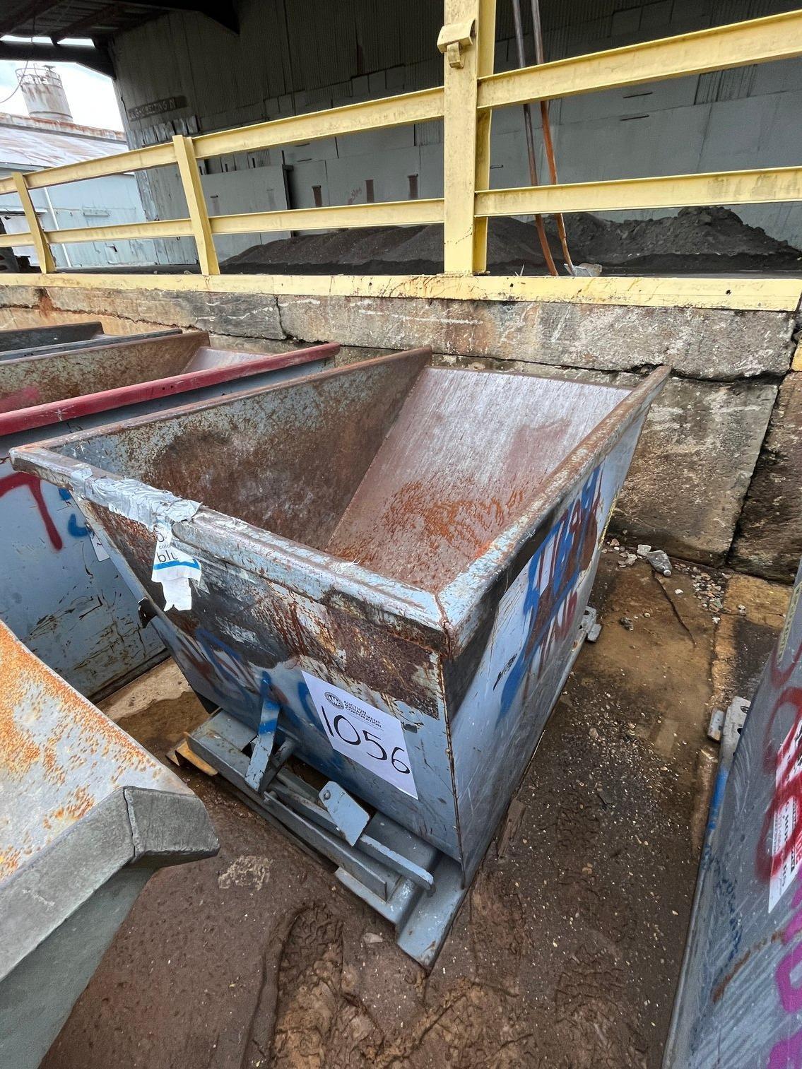 1 YARD DUMP HOPPER: STOCK #23199