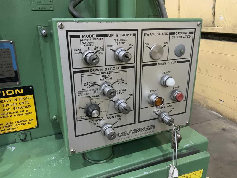 175 TON X 14' CINCINNATI MODEL 175X12CB HYDRAULIC PRESS BRAKE