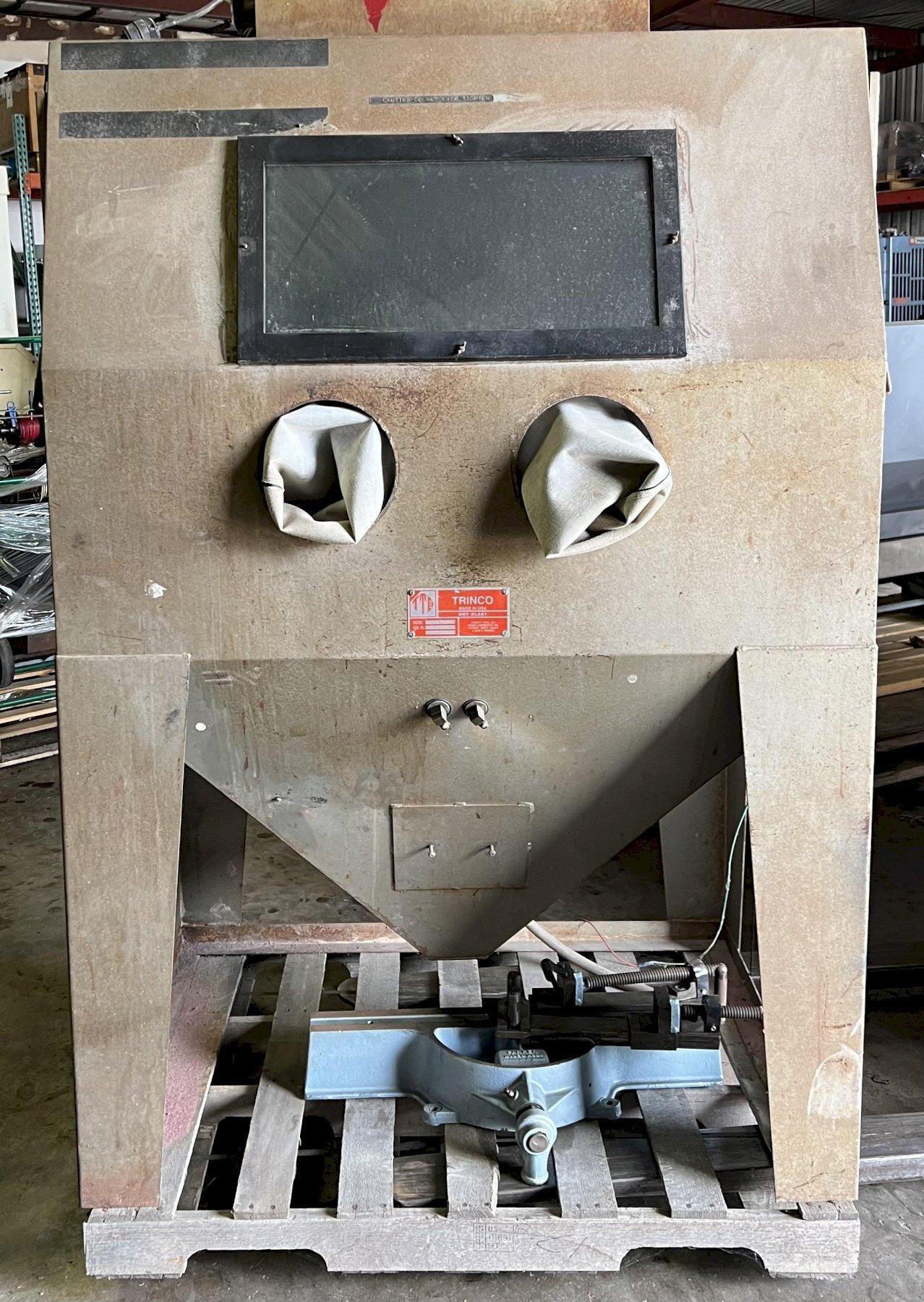 TRINCO SAND BLASTING CABINET STOCK #3117