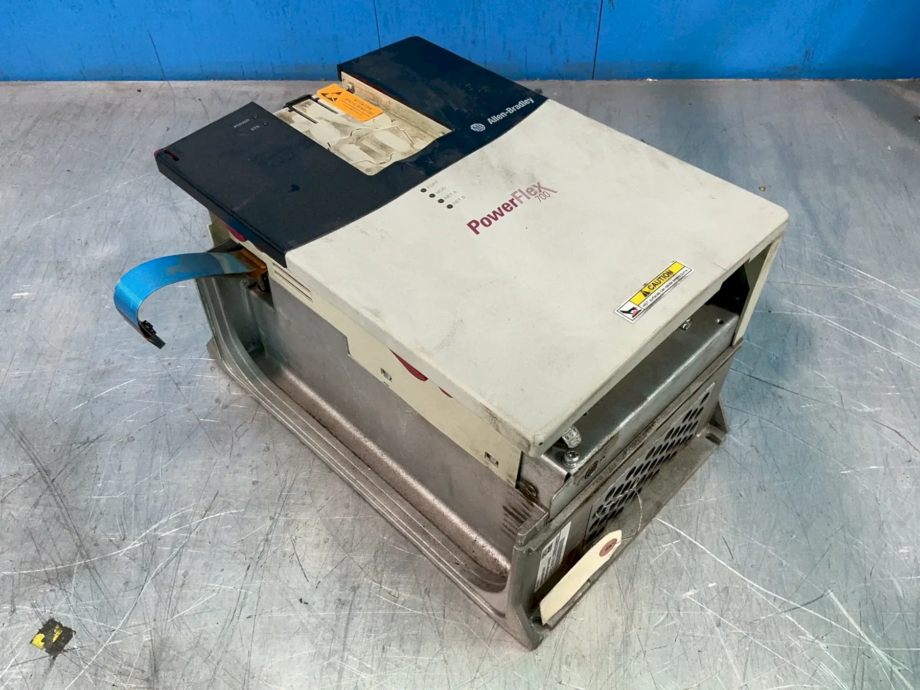 ALLEN-BRADLEY 25HP POWERFLEX 700 SERVO DRIVE  -  20BD034A0AYNAND0