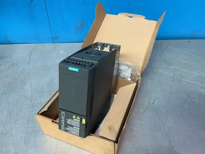 Siemens 4 Kw Variable Frequency Converter - 6sl3210-1ke18-8ab1