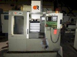 2000 VICTOR Fortune V-Center 55 - Vertical Machining Center