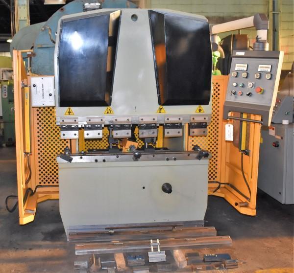 22 TON X 4' U.S. INDUSTRIAL MODEL US224M CNC HYDRAULIC PRESS BRAKE