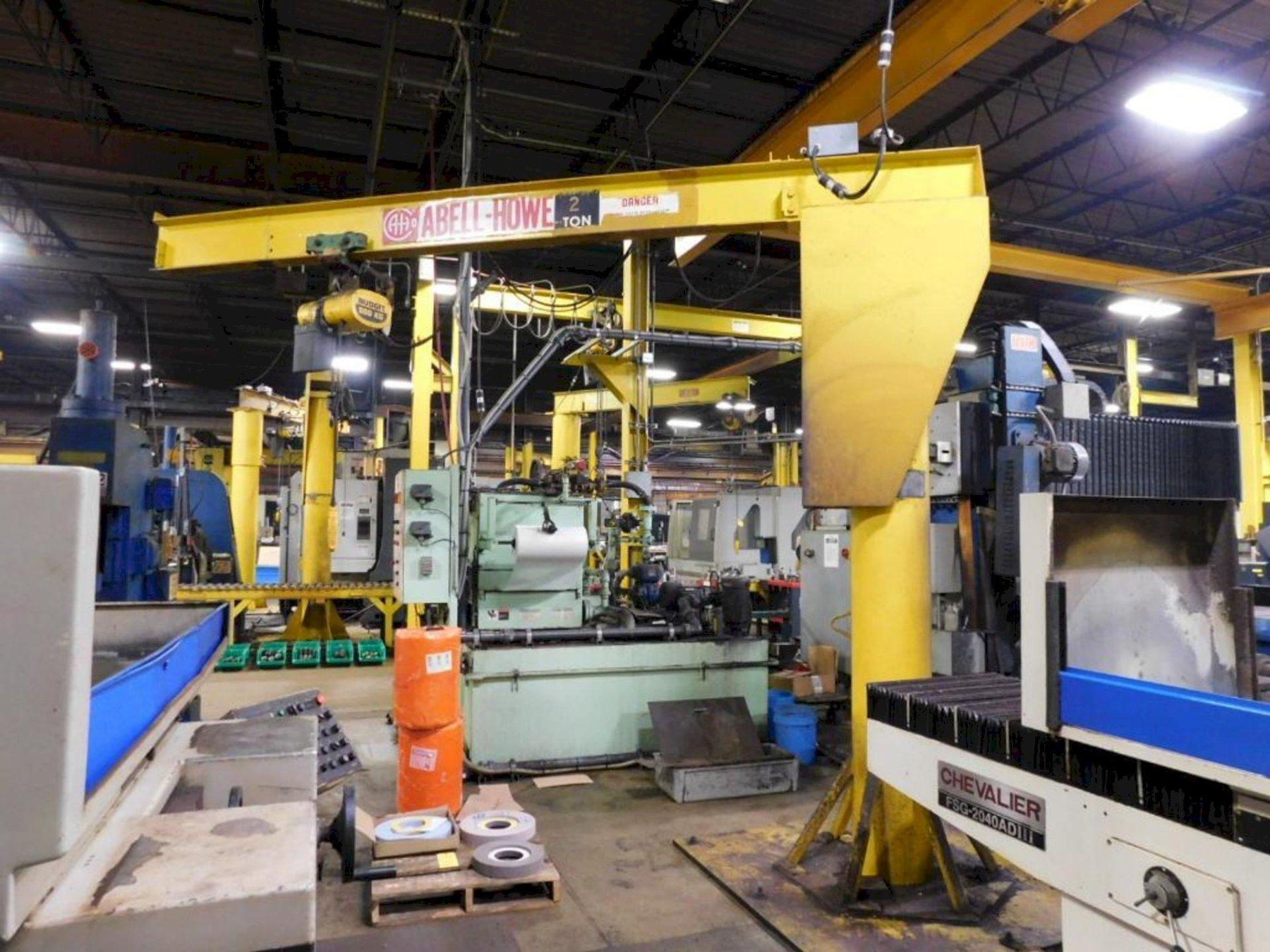 1 - PREOWNED ABELL-HOWE 2-TON FREE STANDING 360° JIB CRANE, WITH 2-TON CHAIN HOIST