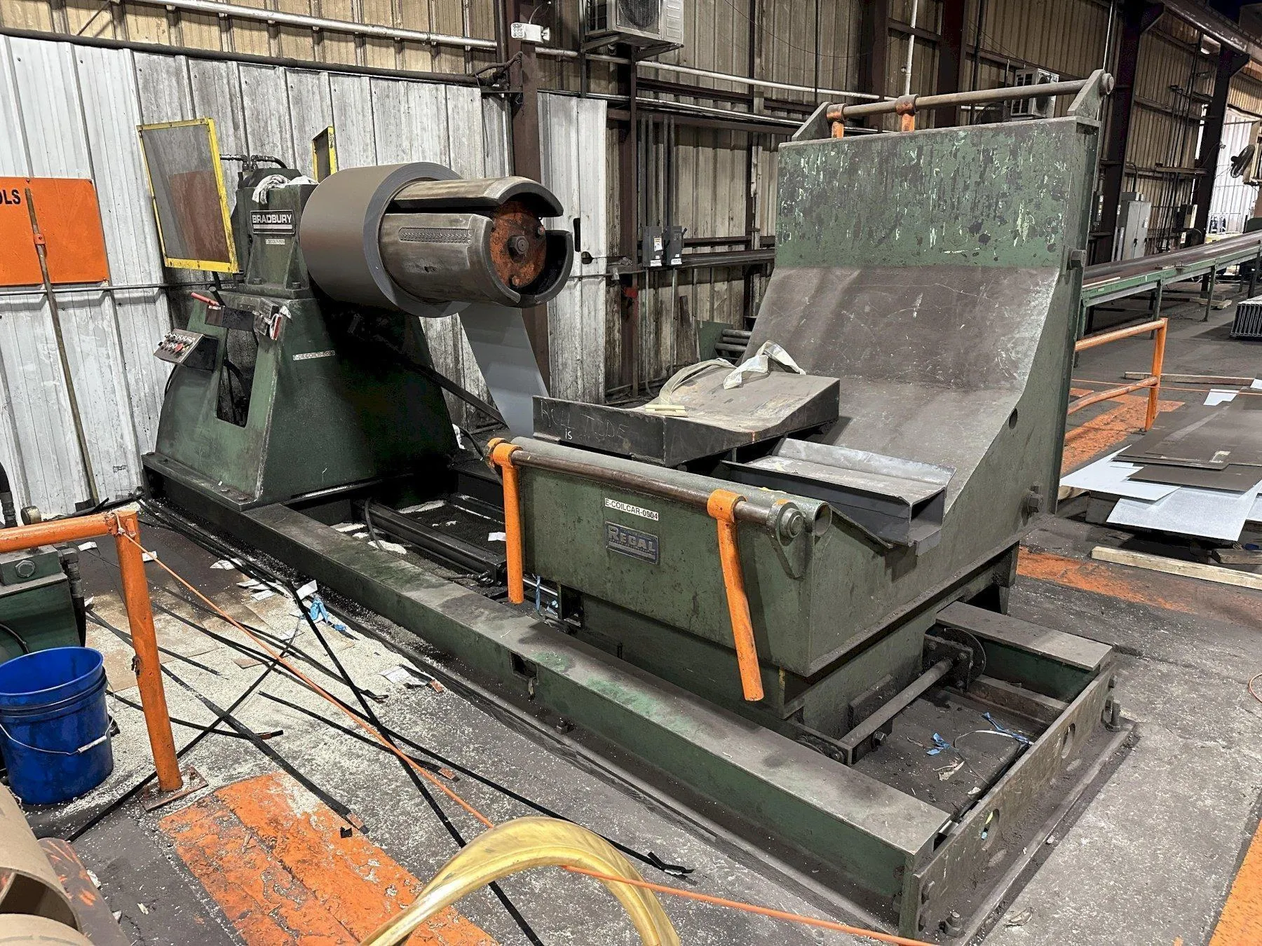 20,000 LBS X 48" BRADBURY POWERED UNCOILER & COIL CAR STOCK# 4407