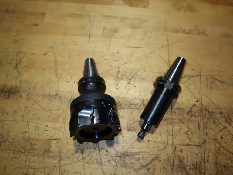Big Daishowa  BCV40-SM.750-4 3/4" Facemill Tool Holder & Redline RC4SM1500300 CAT40 1-1/2 Shell Mill Holder With 4" Kennametal Shell Mill (M1D400E1408S150L200)- Auction Item