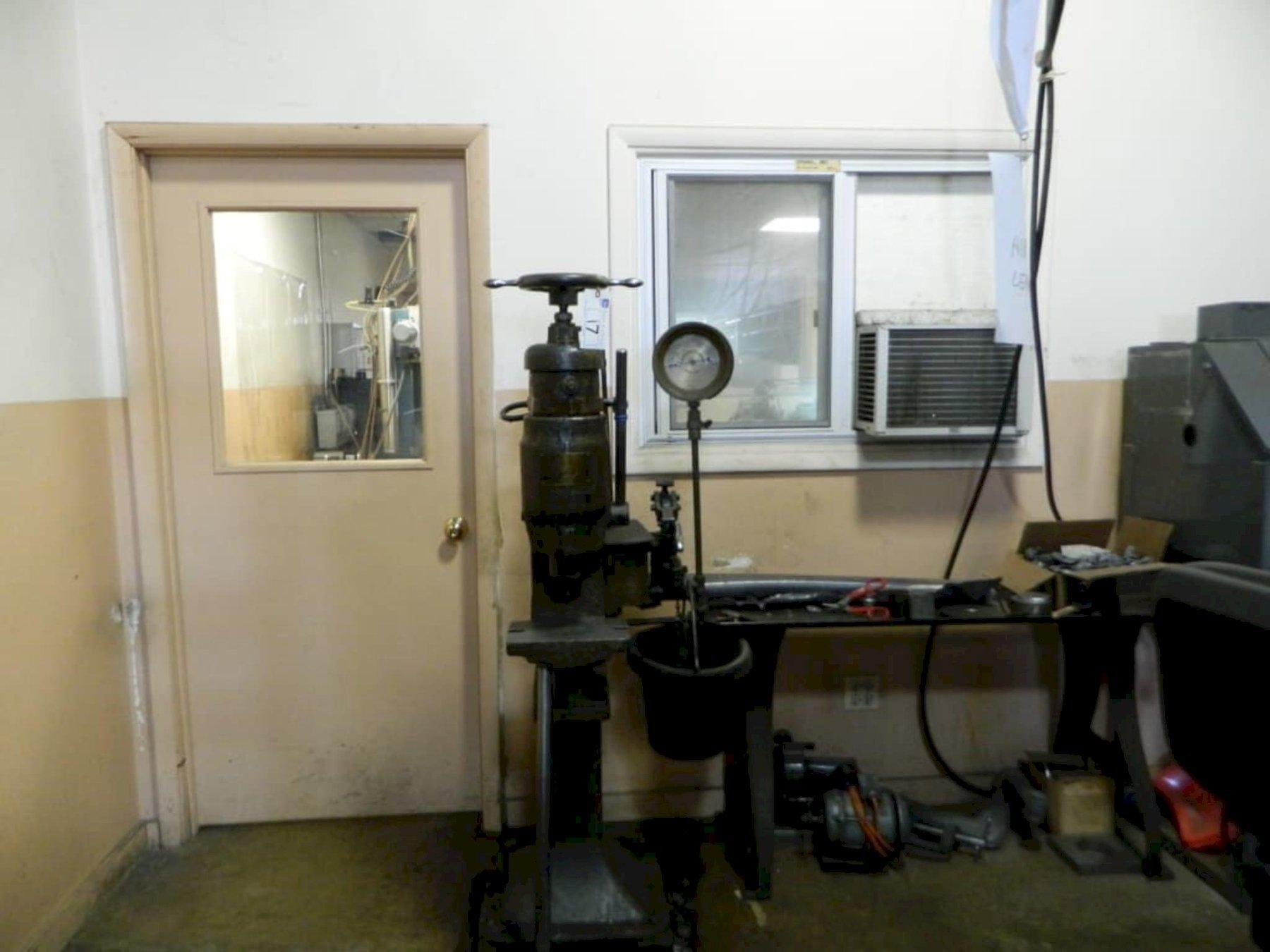 5.5 TON WATSON STILLMAN HYDRAULIC PRESS: YOBRO #24619
