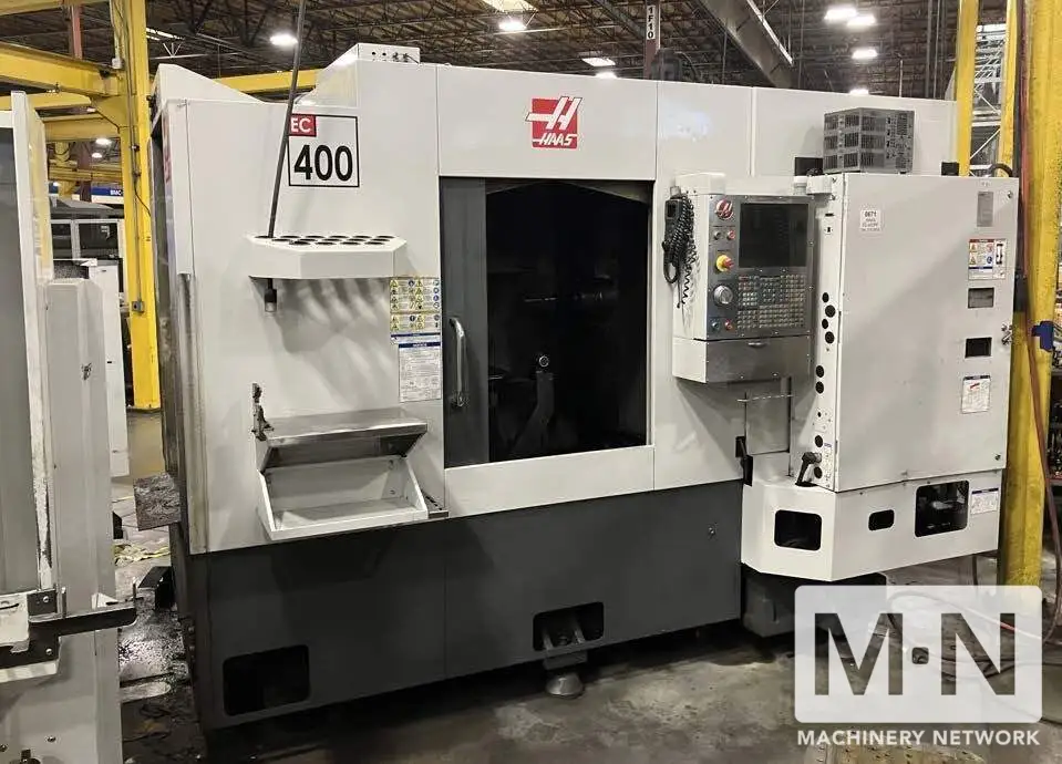 HAAS EC-400PP 4-axis CNC Horizontal Machining Center, 2012
