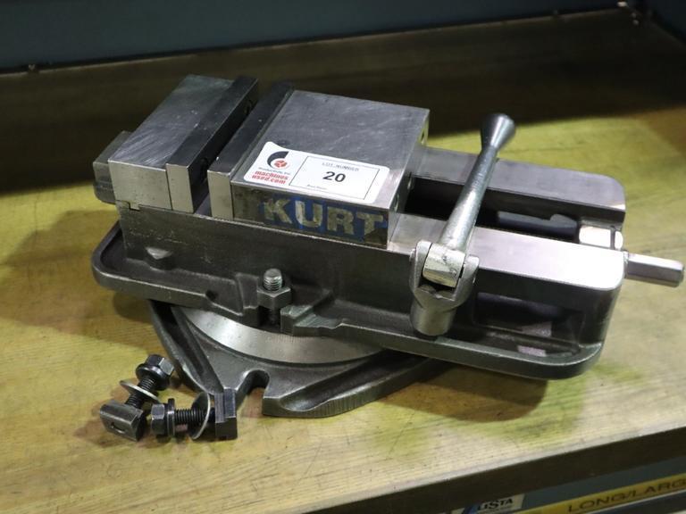 Kurt D675 6" Machine Vise, Swivel Base, Steel Jaws, Handle- Auction Item