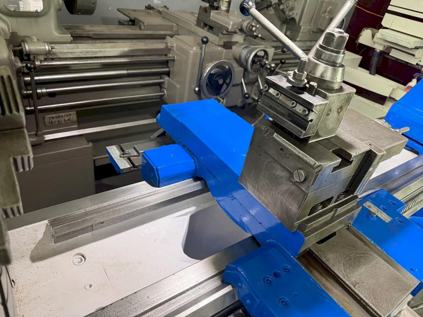 1 - PREOWNED KNUTH ENGINE LATHE, MODEL #: SINUS 330/2000, S/N: 001141