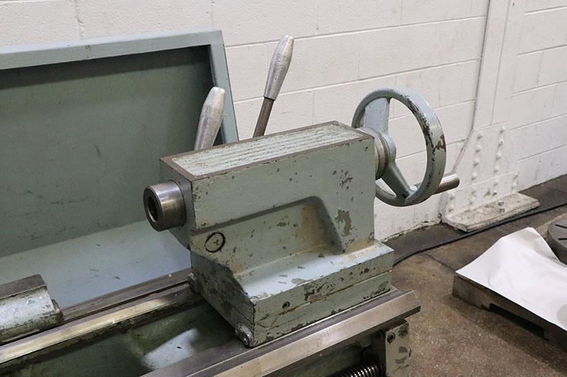 15" x 30" CLAUSING-COLCHESTER ENGINE LATHE MODEL: 8030