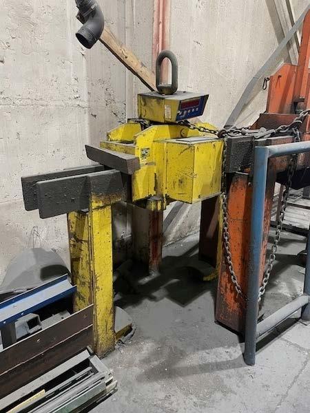 CADY 30,000lb Motorized Coil Lifter