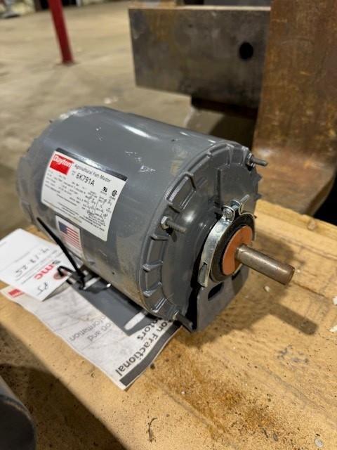 1 - PREOWNED DAYTON MOTOR, MODEL #: 6K791A