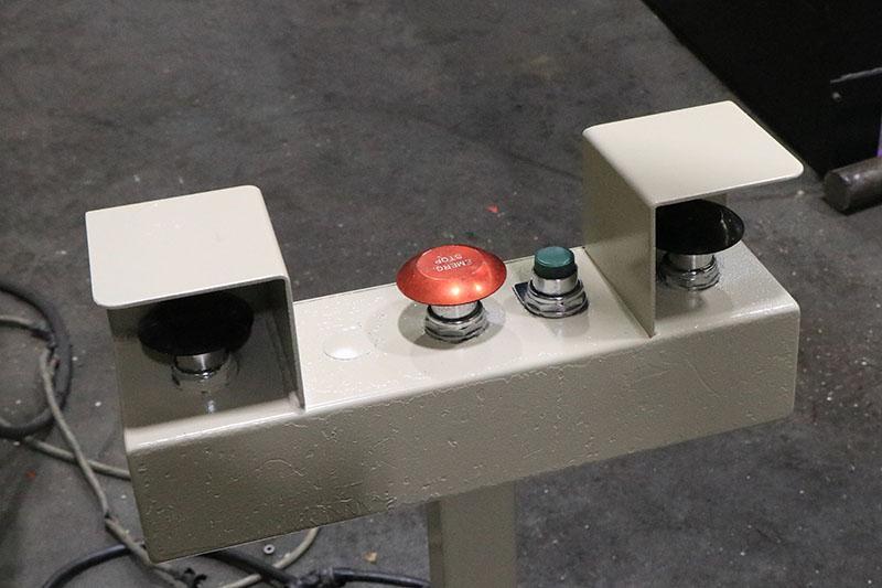 140 Ton x 12' Wysong Hydraulic Press Brake Model MTH-140-144