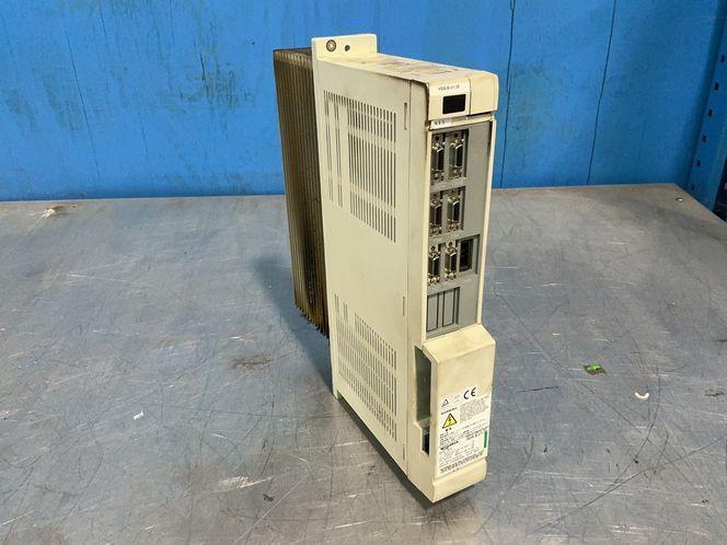 MITSUBISHI ELECTRIC 17 AMPS SERVO DRIVE UNIT   -  MDS-B-V1-35