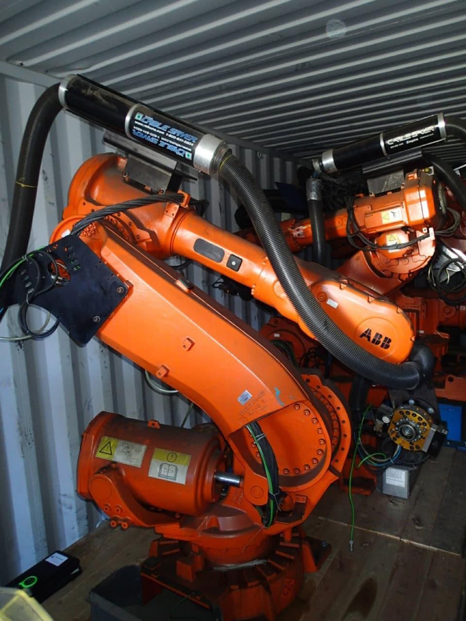 ABB IRB 6640 Design 2 Robot, 2014 – Couple Identical Units Remaining, 6 Axis, IRC5 Drive System 09 Control