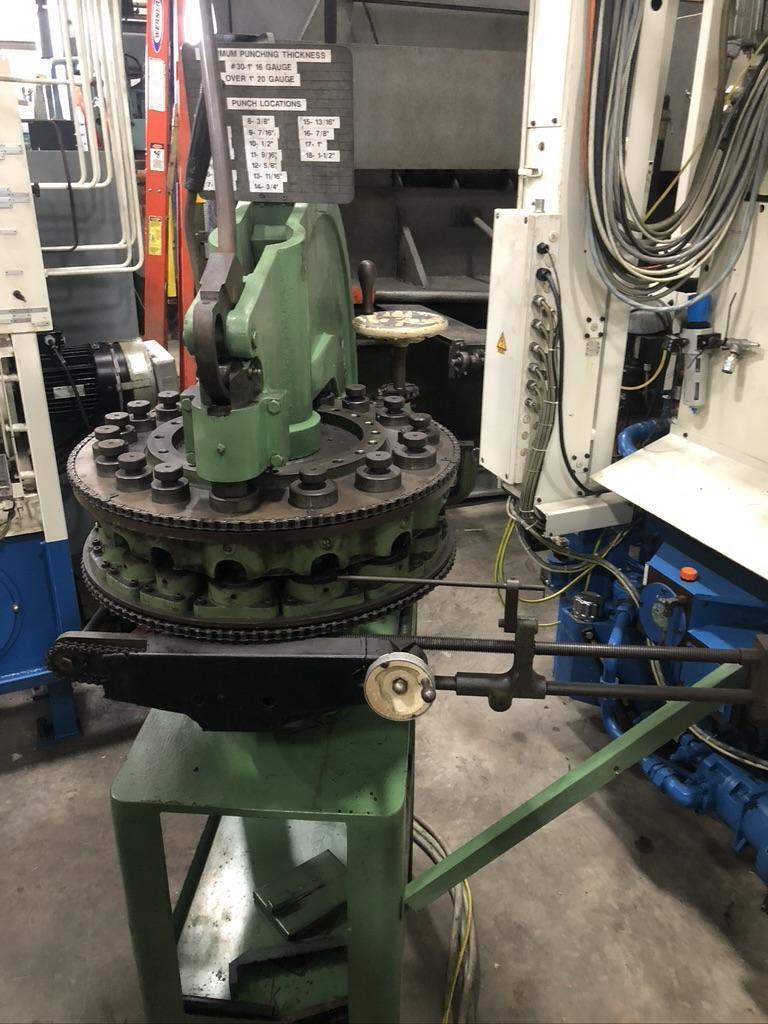DIACRO STYLUS 7.5 TON TURRET PUNCH MODEL 18