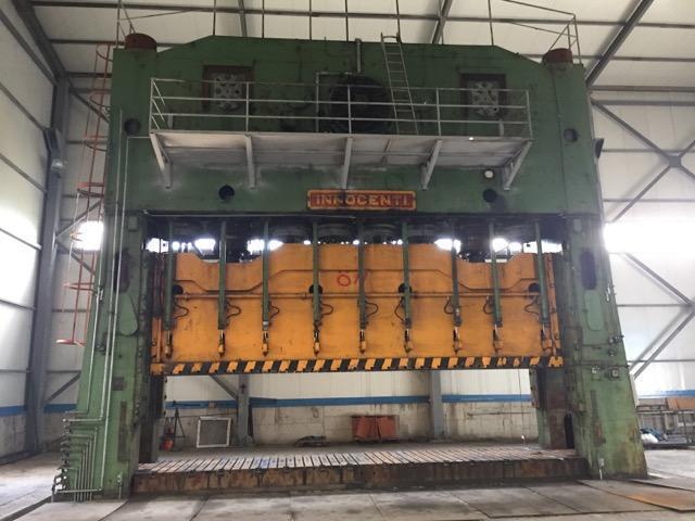 3000 Ton Innocenti  F2-3000-300 Mechanical Chassis Press