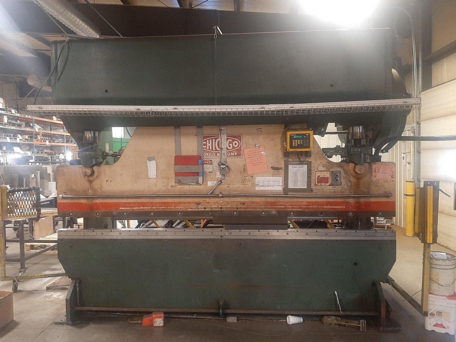 120/80 ton x 12' CHICAGO D&K MECHANICAL PRESS BRAKE, MODEL 1012M, AUTOGAUGE CNC GAUGE, 2018 AUTO COMPENSATING DIE HOLDER, ISB LIGHT CURTAINS