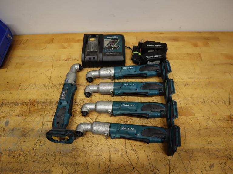 Makita XLT01 18V LXT Angle Impact Driver (5) | Batteries & Charger Included- Auction Item