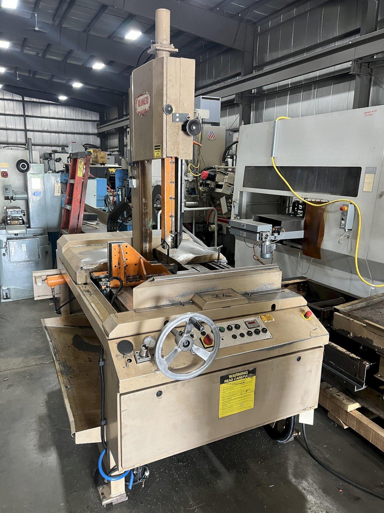 17" X 25.4" KALAMAZOO TILT FRAME VERTICAL BAND SAW MODEL VG 450, MANUAL VISE