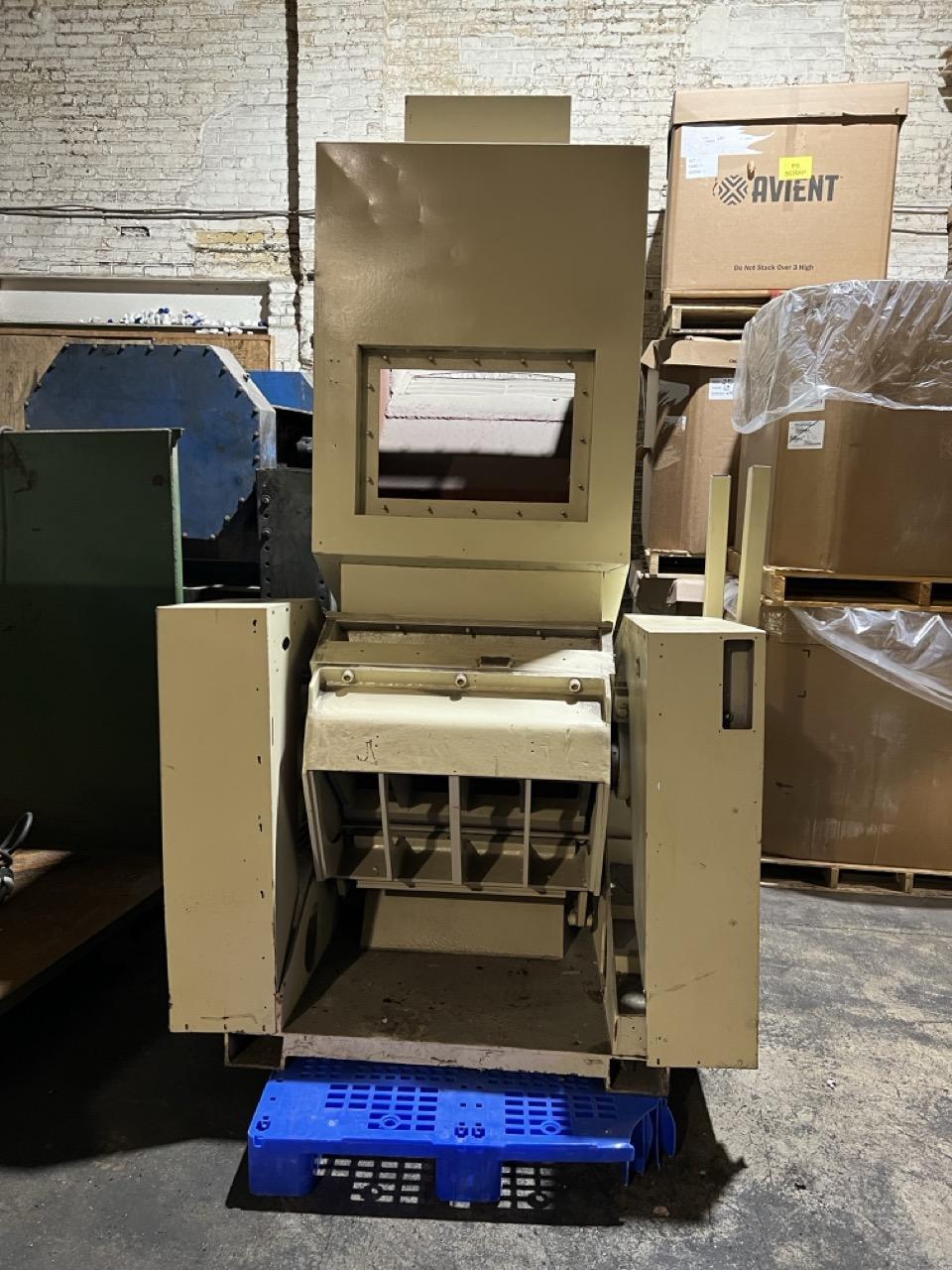 100 HP Cumberland Ginder with Conveyor