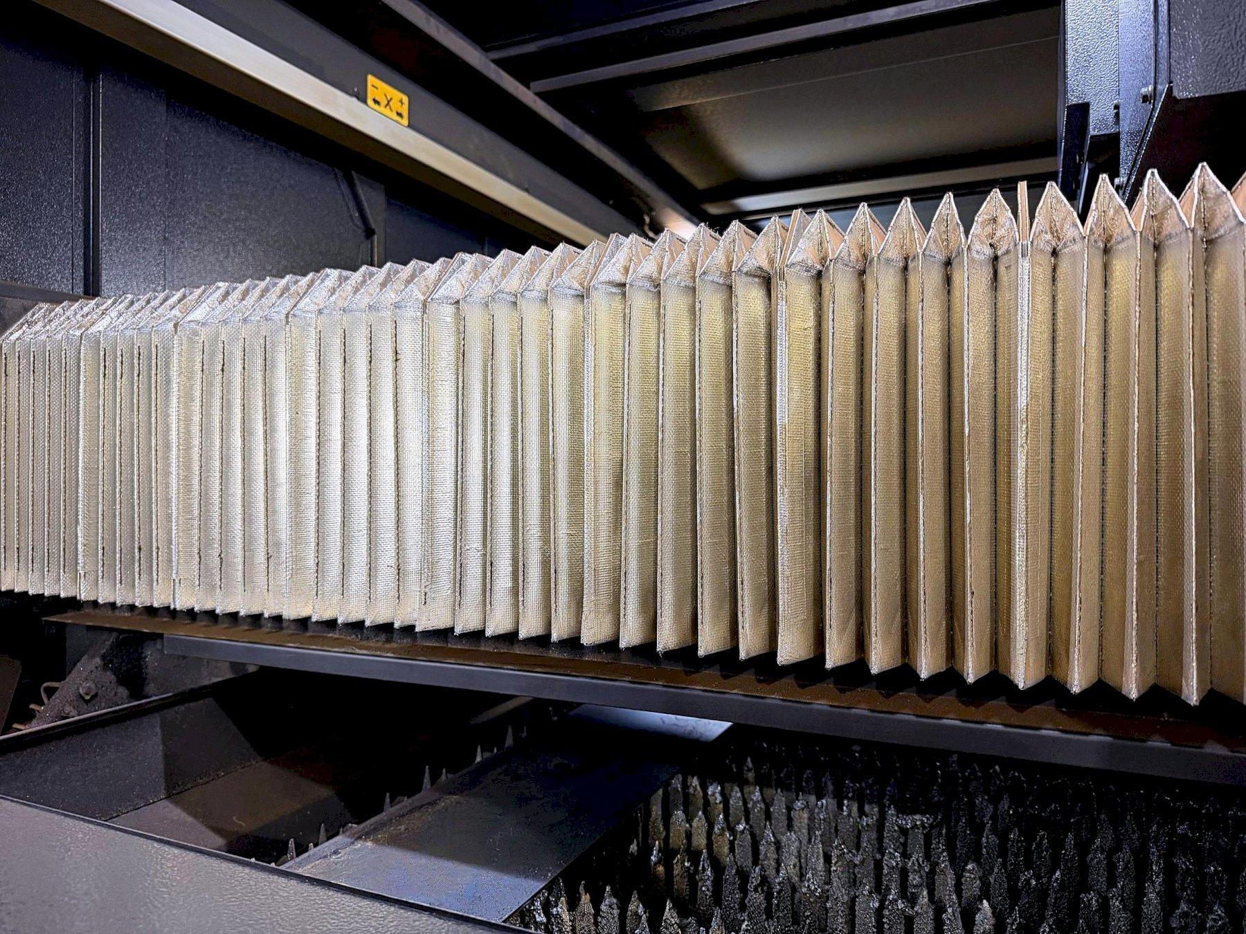 Amada Ensis 3015 AJ 9KW Fiber