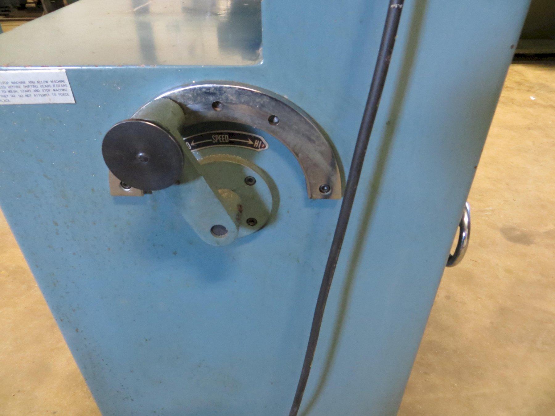 Leten Vertical Band Saw Model DCM-5, 20" Throat