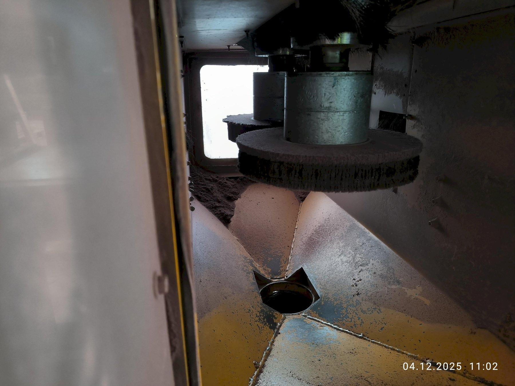 SURFACE ENGINEERING PROFILE BRUSH & POLISHING LINE, NEW 2004