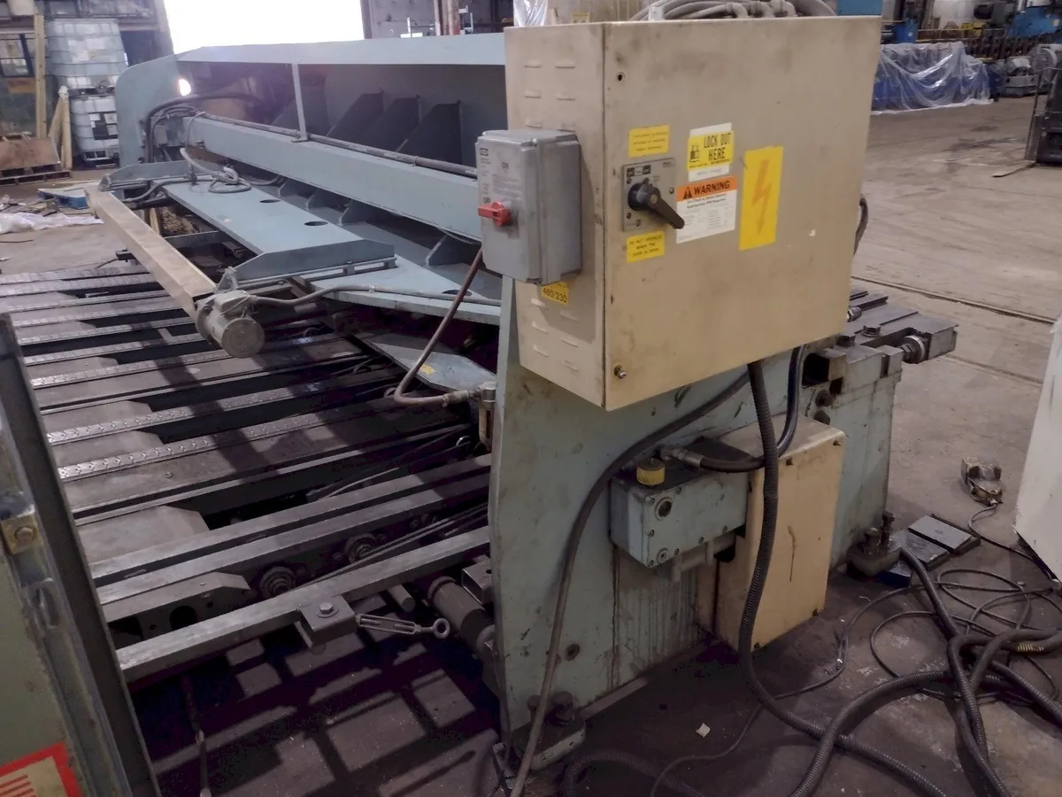 13' x 1/4" AMADA MODEL #M-4065 MECHANICAL POWER SQUARING SHEAR, FRONT GUAGING, CONVEYOR & STACKER