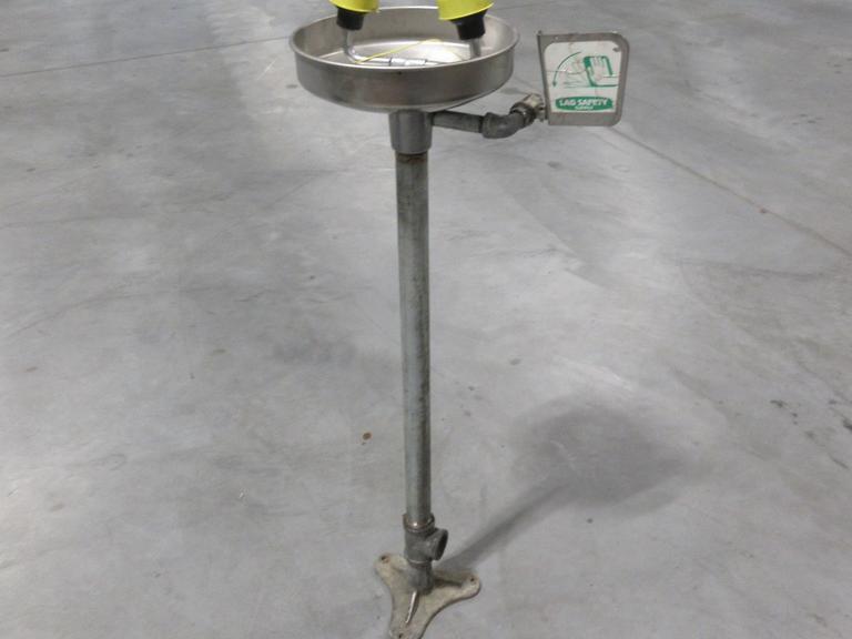 Pedestal Style Eye Wash Station, Catch Basin, Dual Eye Pieces, Flow Valve- Auction Item