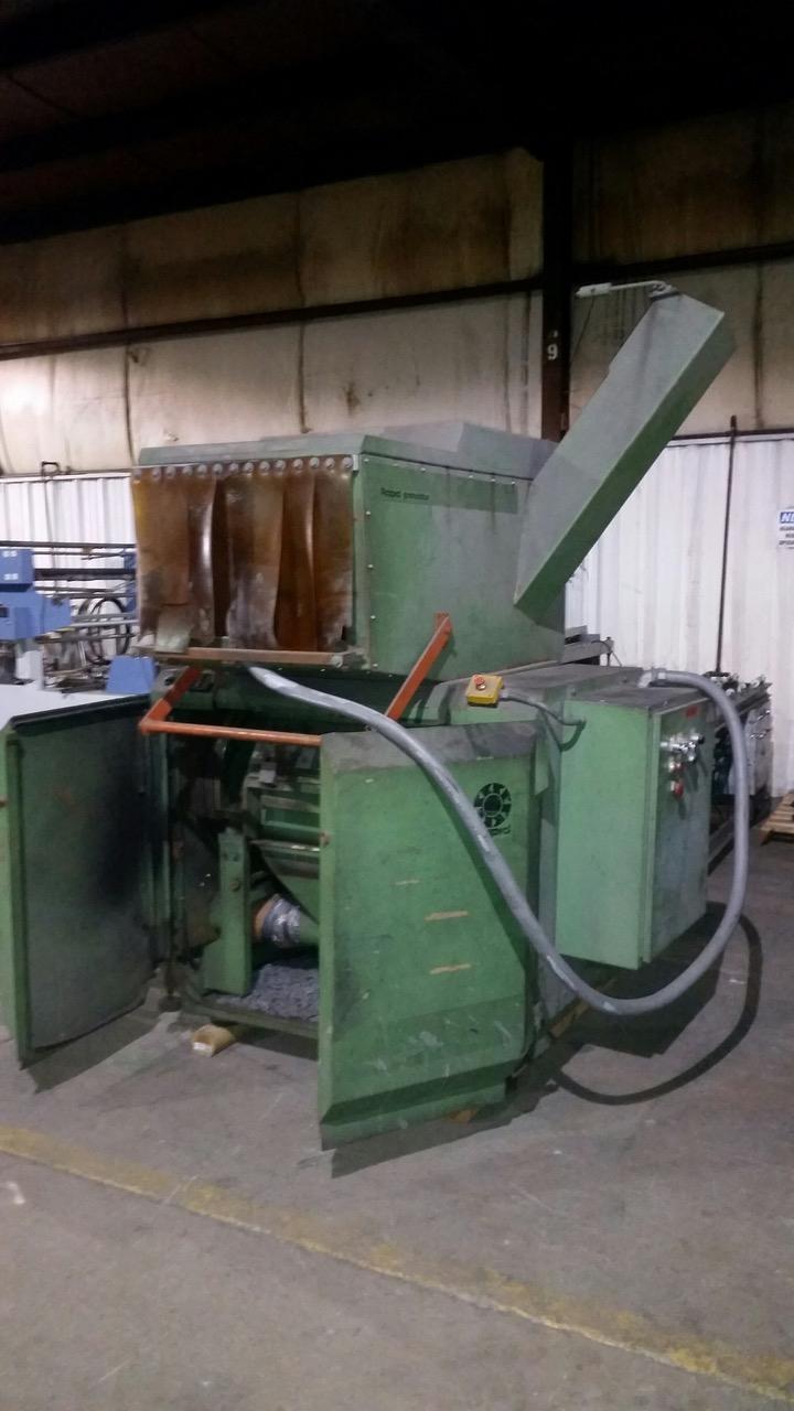18in. x 24in. Rapid Granulator w/ Blower and Cyclone