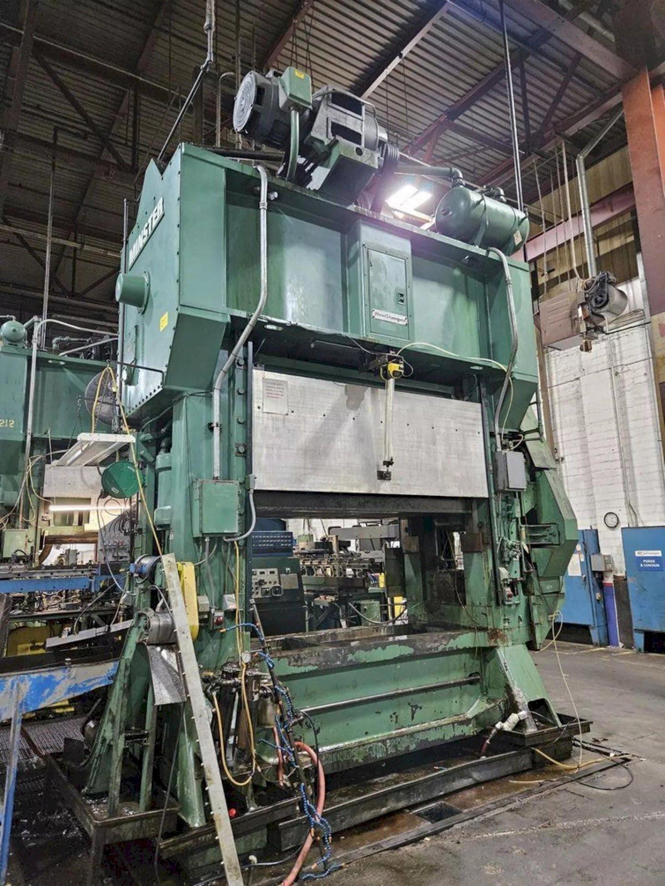 Minster Press For Sale - 400 ton Capacity Hevi-Stamper Model E2-400-96-42 Year 1990