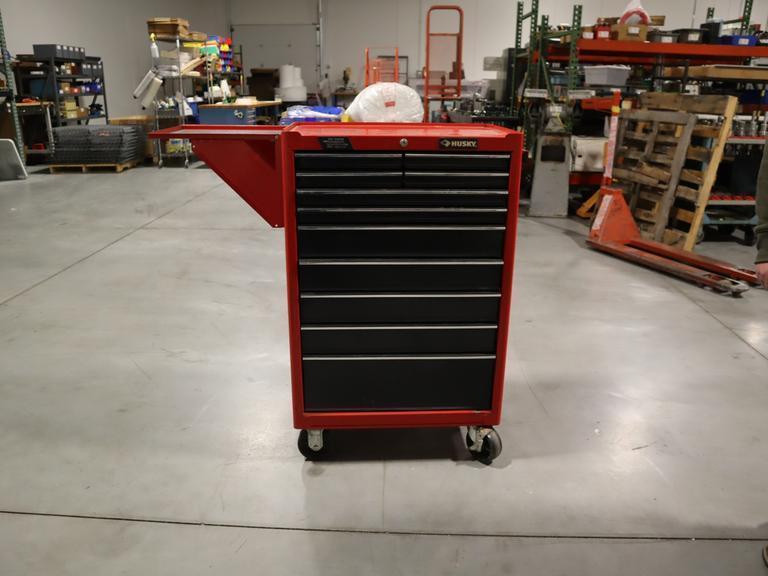 Husky Tool Storage Rolling Tool Chest, Ball Bearing 11-Drawer- Auction Item