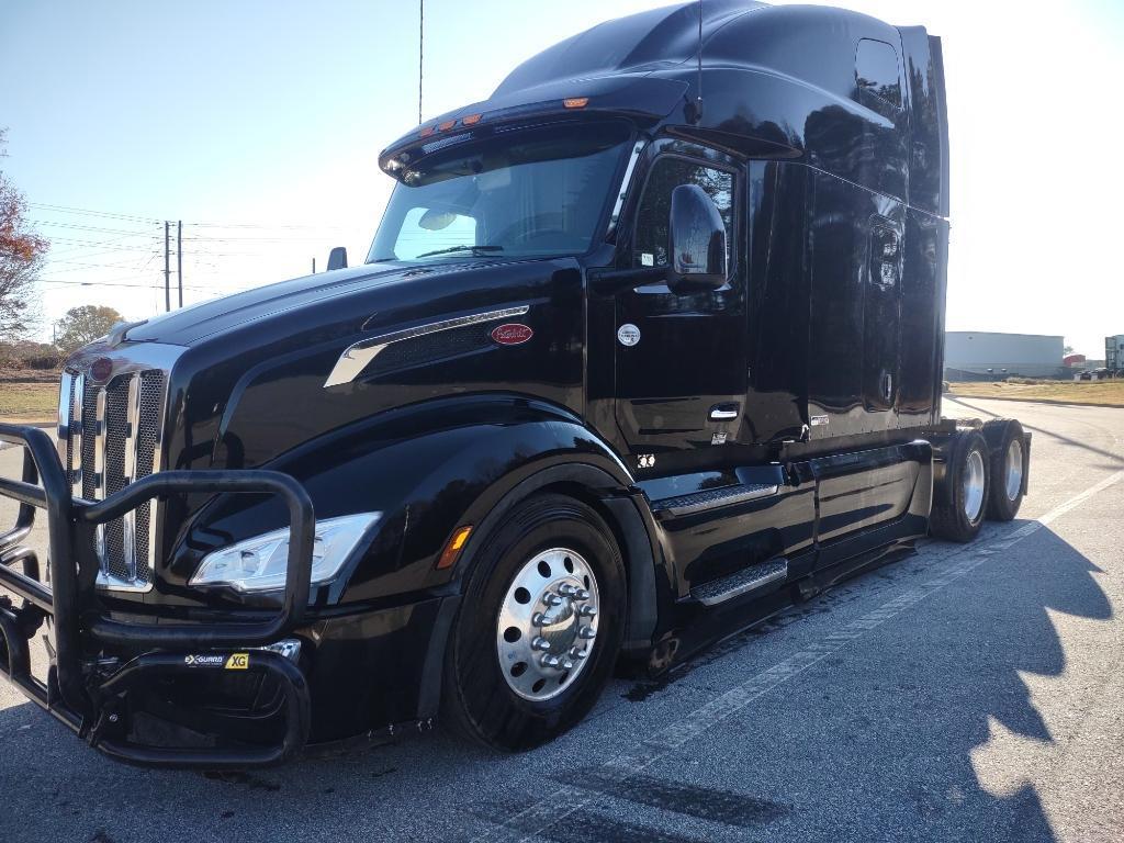 2022 Peterbilt 579 1XPBD49X9ND789784
