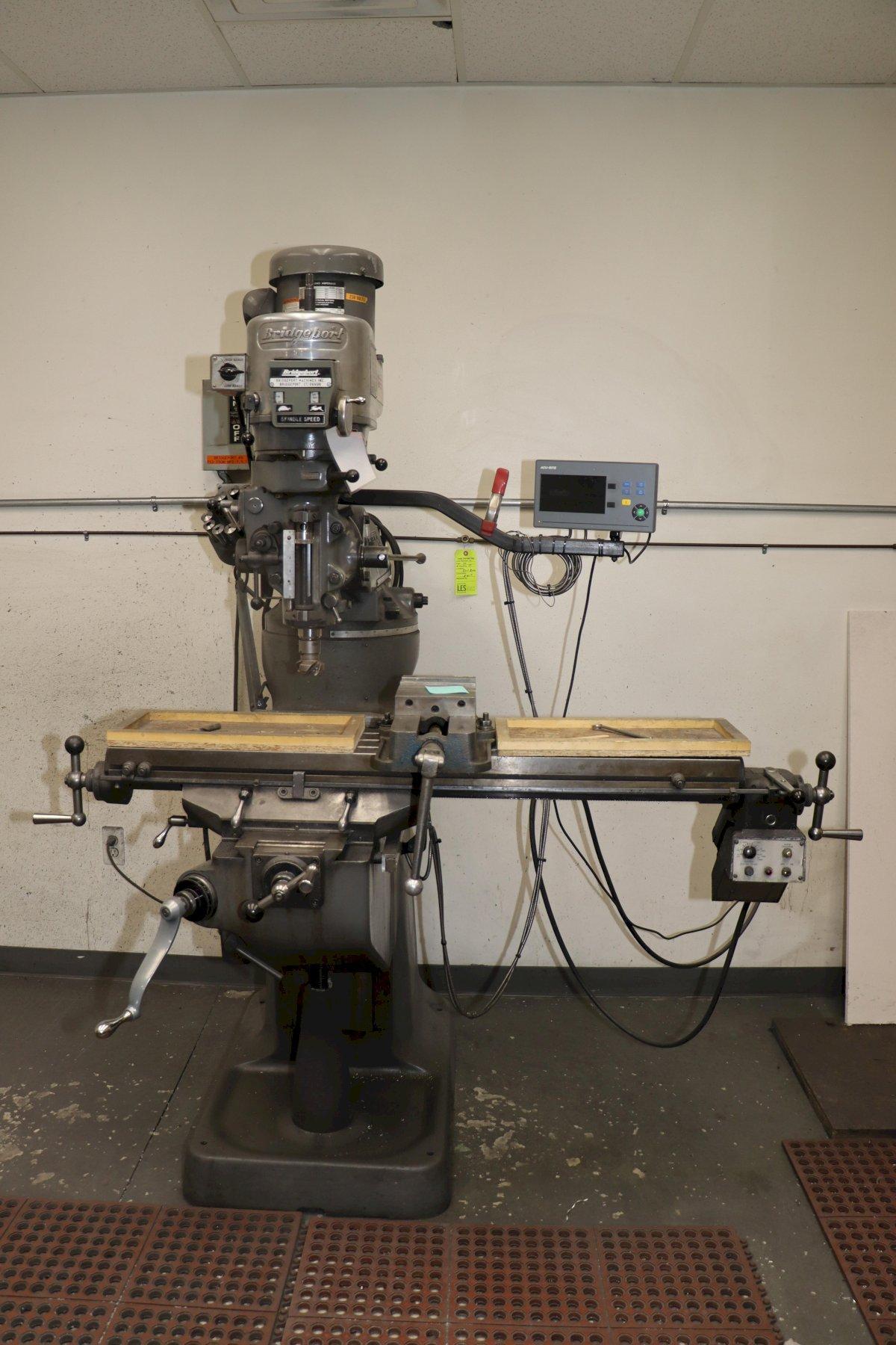 2 HP BRIDGEPORT SERIES I VERTICAL RAM TYPE KNEE MILL WITH DRO, POWER FEED: YOBRO #26188
