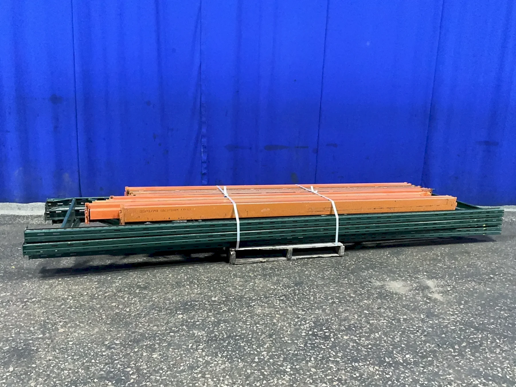 168" X 42" PALLET RACKING   -  RIDGURAK