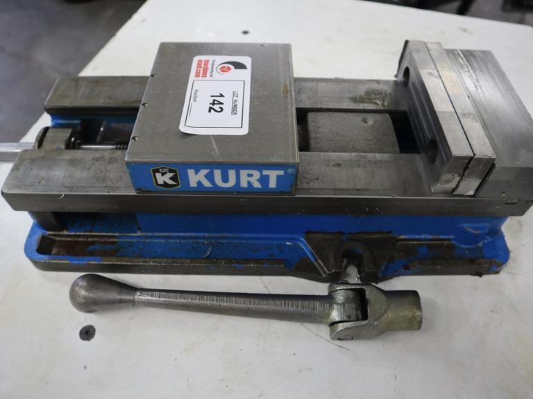 Kurt D688 6" Machine Vise with Steel Hard Jaws and Handle- Auction Item