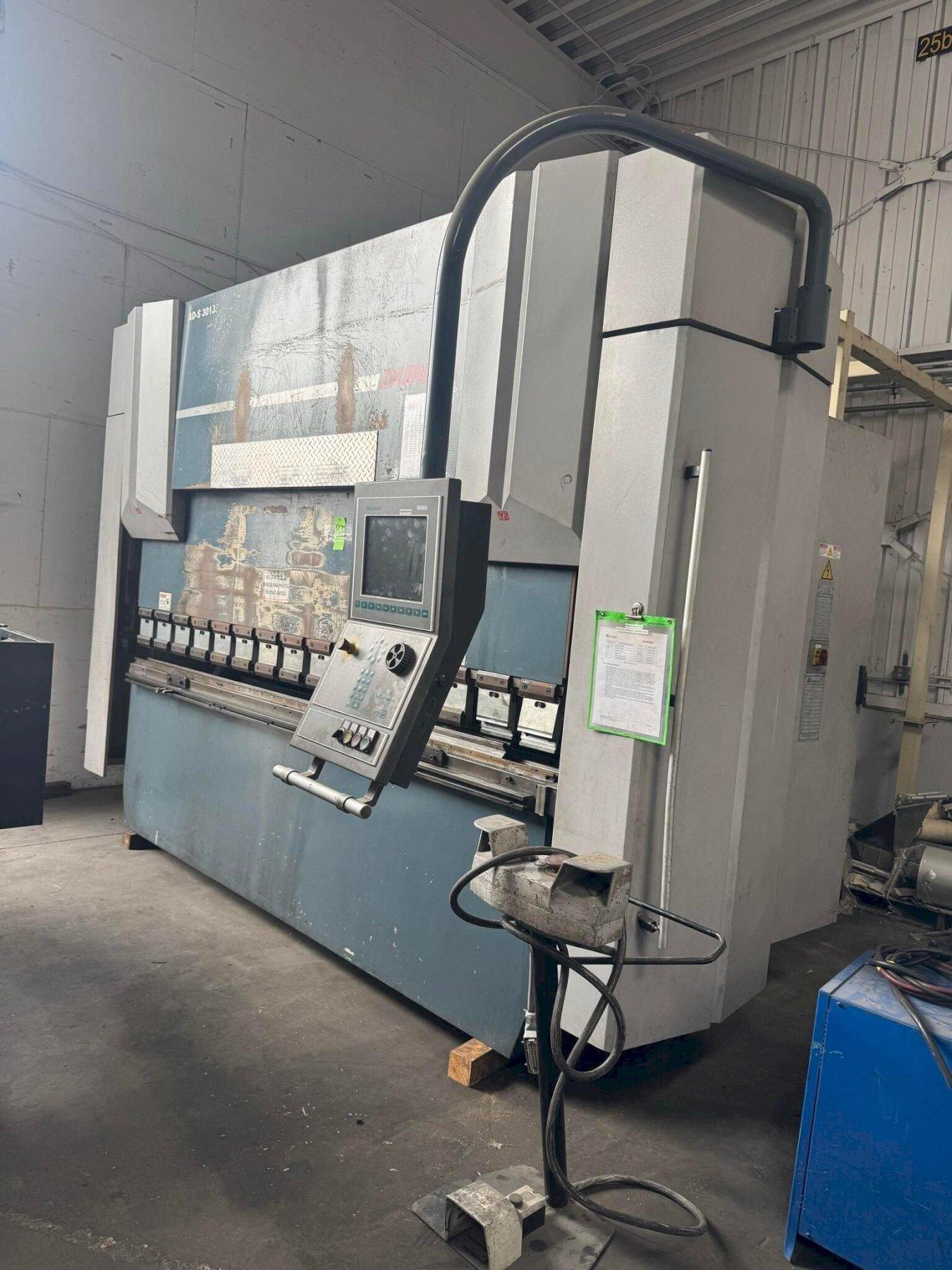 2006 Durma AD-S 30135 CNC Hydraulic Press Brake (#5727)