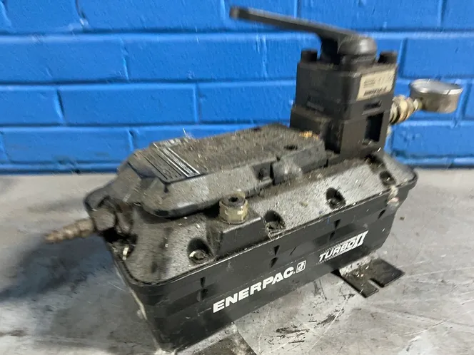 Enerpac Hydraulic Pump - Pamg3402nb