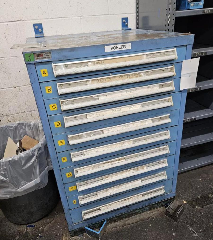 10-DRAWER LYON STORAGE CABINET: YOBRO #25433