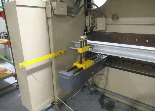 175 Ton X 12 Ft. Cincinnati Hydraulic Press Brake, Model 175 FMII X 10